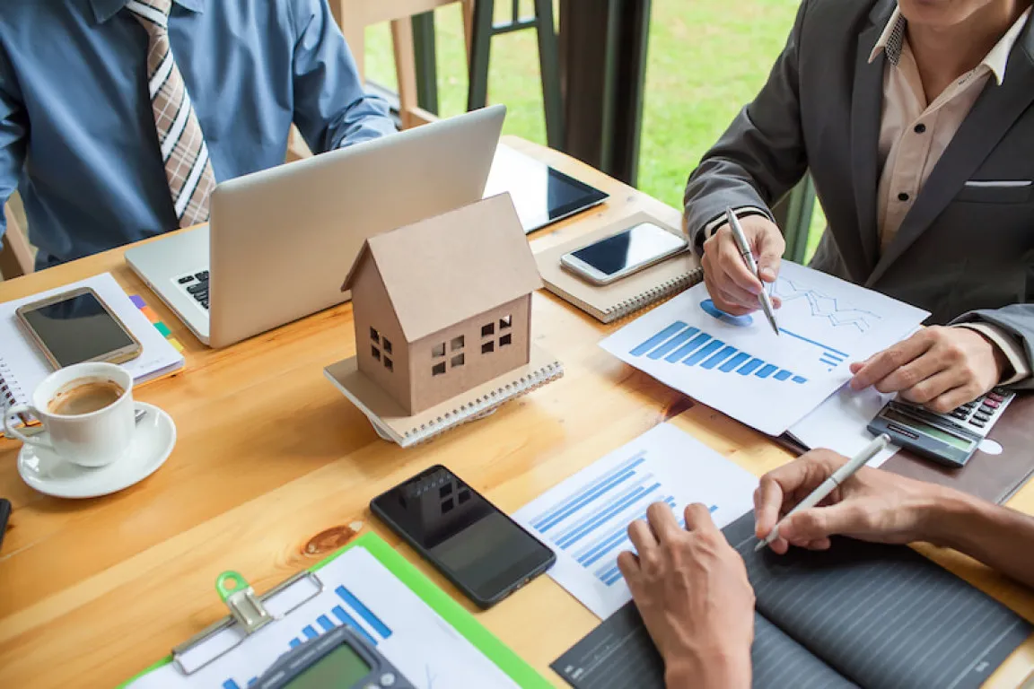 Bisnis Properti: Dari Agen hingga Investasi